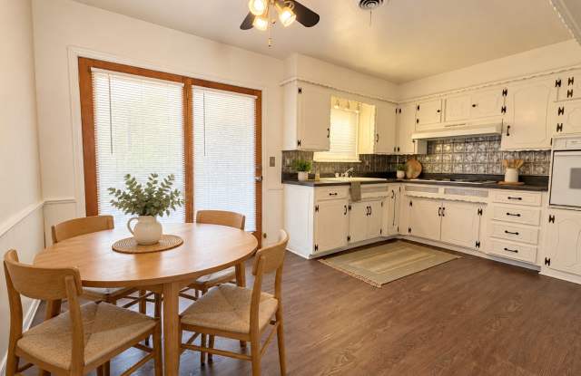 3220 Del Rancho Rd Gallery 2