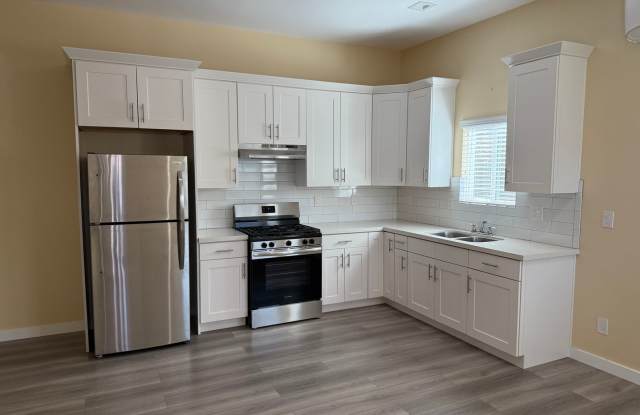 Renovated studio ADU in an excellent area of Uptown Whittier, ALL UTILITIES & APPLIANCES INCLUDED Gallery 4
