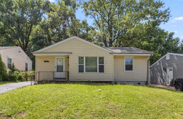 95 Chateau Dr photos photos