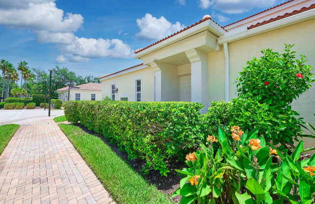 530 COMMONS Drive Gallery 4