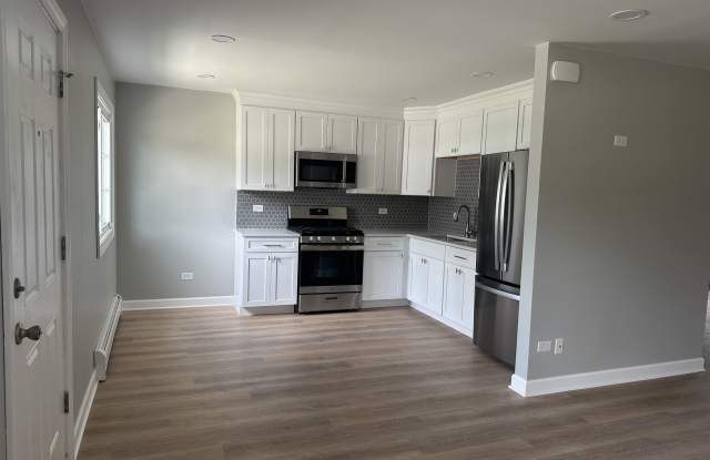 11220 1st Street - 4 photos photos