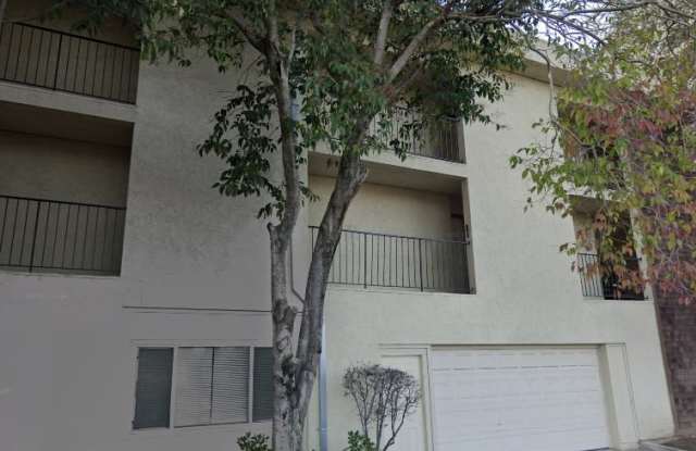 338 Catalpa Street - 338 Catalpa Street, San Mateo, CA 94401