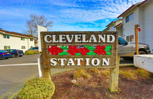 Cleveland Station Gallery 2