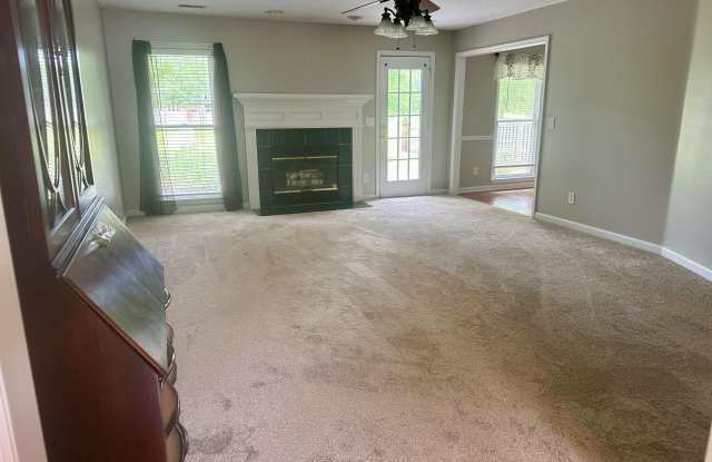 2623 Quarter Lane Gallery 3