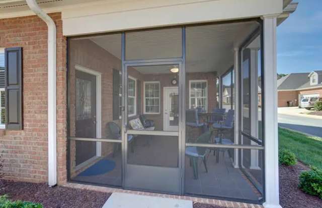 2335 Sylvia Court Gallery 2