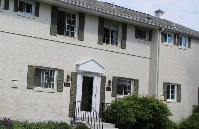 5304 POOKS HILL ROAD - 5304 Pooks Hill Road, Bethesda, MD 20814