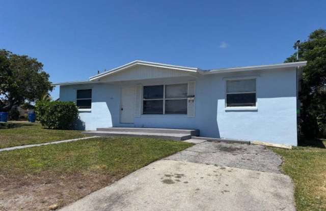 1100 W 25th Street, Riviera Beach, FL 33404 photos photos