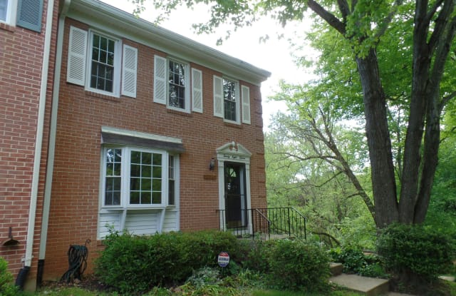 2815 BALLIETT COURT - 2815 Balliett Court, Merrifield, VA 22180