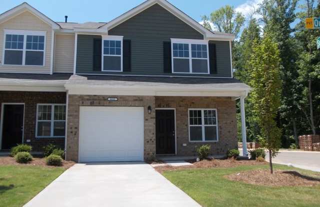 3 Bed End Unit Townhome in Prosperity Church Area photos photos