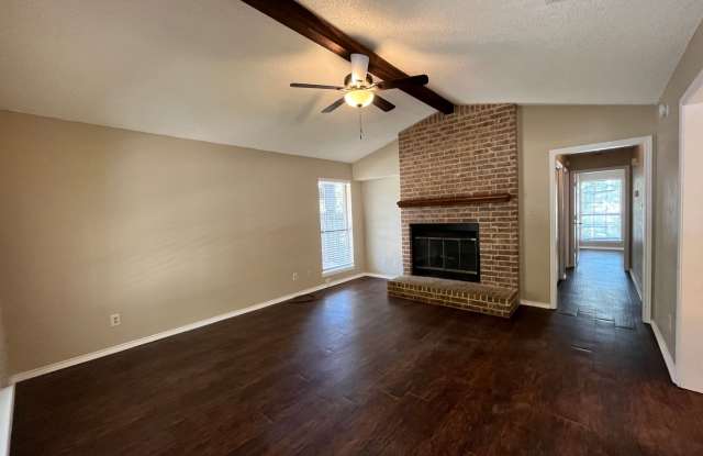 1208 Pin Oak Dr., Denton TX 76209 Gallery 3