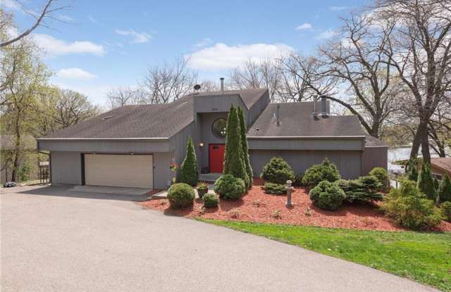 Lake Minnetonka Lakeshore photos photos