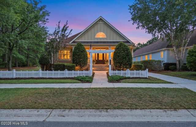 2013 Simmerman Way Gallery 3