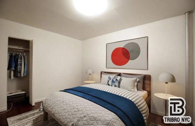 2272 Second Avenue Gallery 3