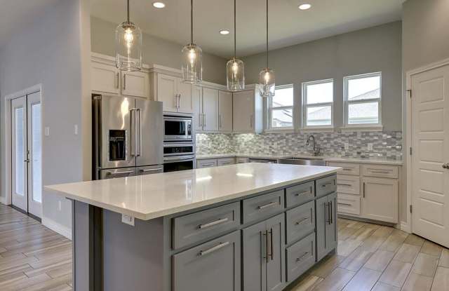 8206 Denali - 4 Bed/3Bath - $2900/month photos photos