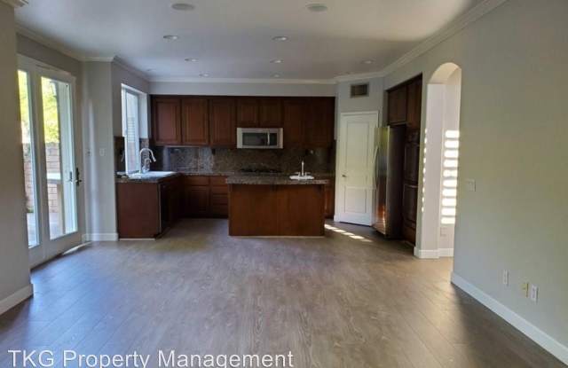 27746 Homestead Road Gallery 2