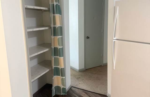 3BR Duplex with 1-Car Garage | Mowing Included | 431 Maple Grove Way Gallery 2