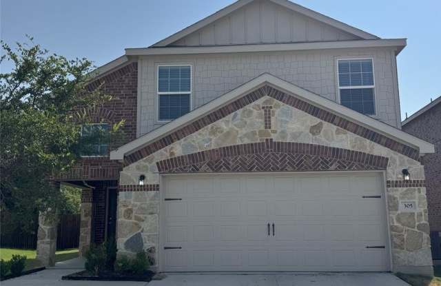 305 Glenwick Lane photos photos