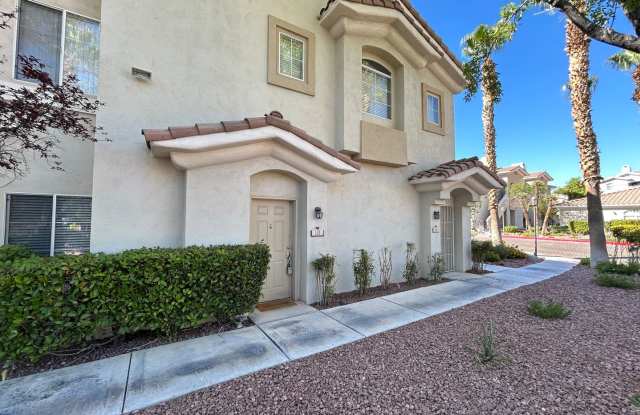 Cozy 2 Bedroom 2 Bathroom Summerlin Condo! photos photos