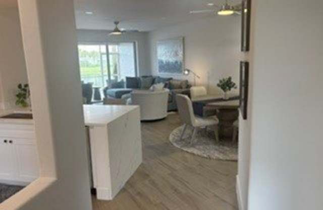 10116 Colonial Country Club Boulevard Gallery 2