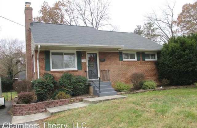 7205 Wayne Dr - 7205 Wayne Drive, Annandale, VA 22003