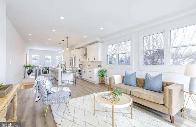 424 TAYLOR STREET NW photos photos