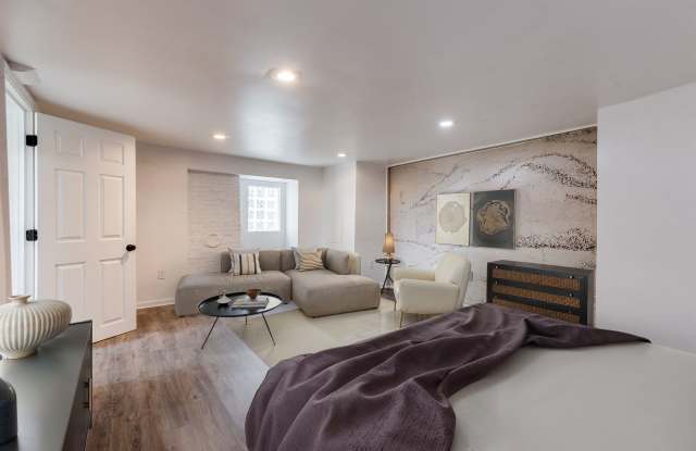 955 E Warrington - Fully Renovated Units in Pittsburgh's Coolest Neighborhood! photos photos