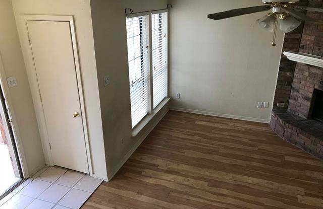 1027 Vera Court Gallery 2