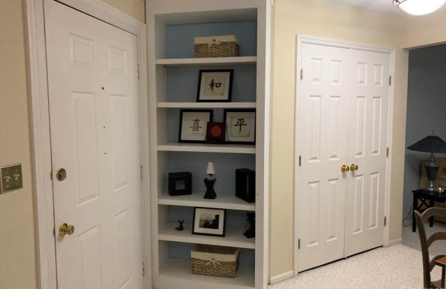 19909 Henderson Road Gallery 3