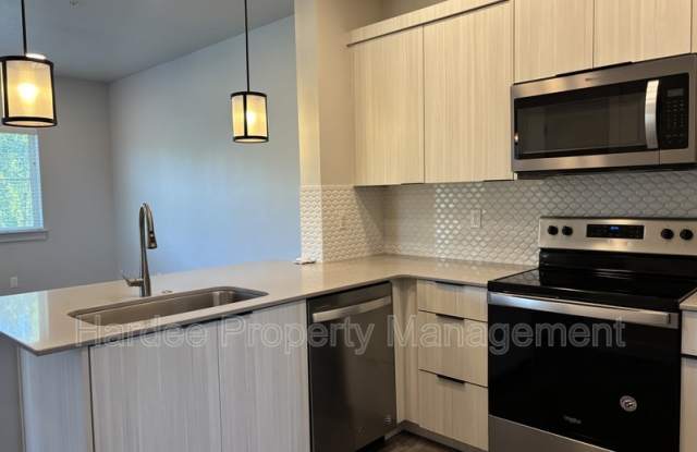 3711 S Council Spring Rd photos photos