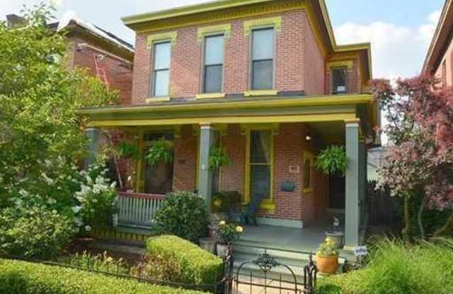 Short North - Victorian Village Single Family Brick House photos photos