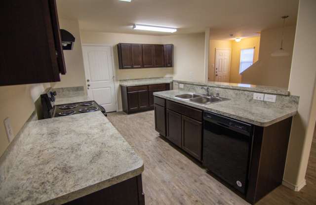 10420 Green Branch Gallery 3