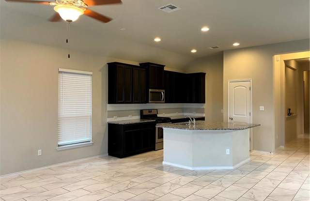 1008 Zacarias Drive Gallery 4