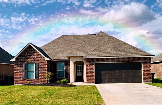 1943 Calvin Ct - 1943 Calvin Ct, Lake Charles, LA 70605