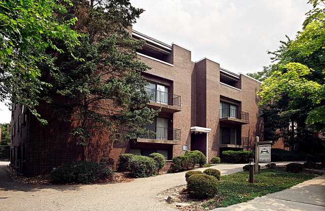 509 S Highland Ave photos photos