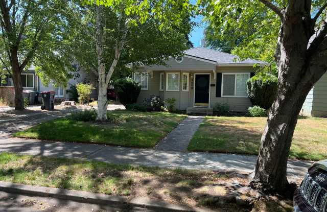 Affordable, Adorable Medford Home!! photos photos