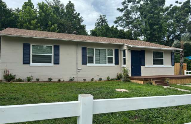 Charming Dade City Home for Lease! photos photos