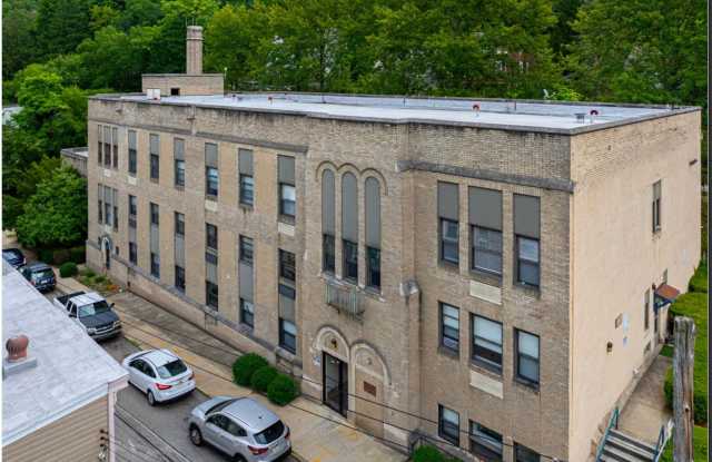 NOW LEASING | Studio Apartment at Langtry Lofts Gallery 1