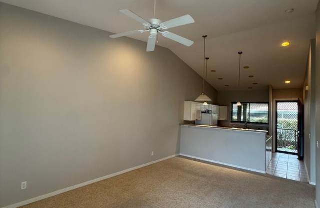 Well-maintained, 2 Bedrm, 2 Bath Unfurnished Unit w/ Ocean View photos photos