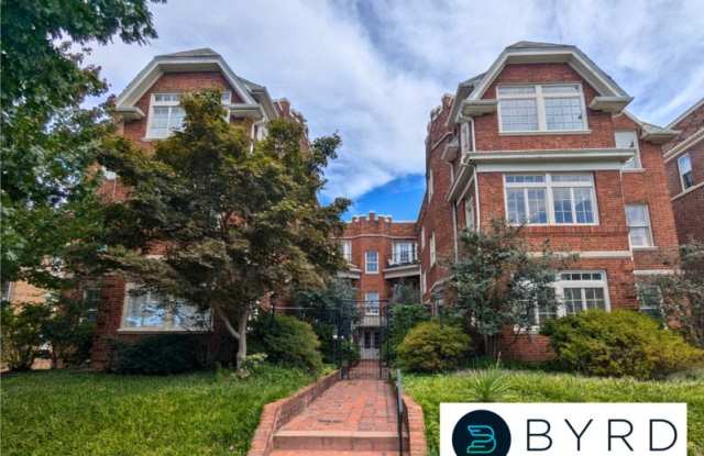 3414 Monument Ave - 3414 Monument Avenue, Richmond, VA 23221