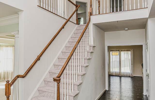 2822 THISTLEBERRY COURT Gallery 3