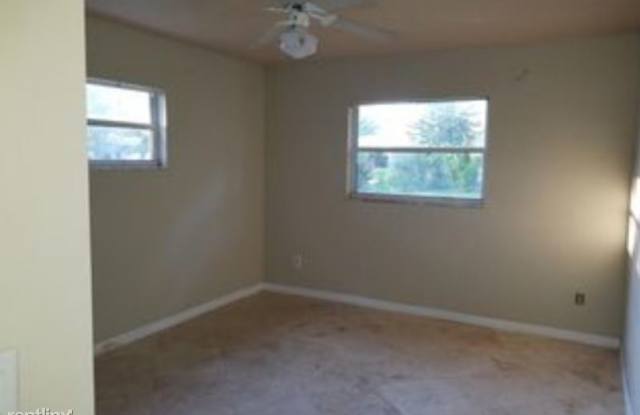 914 Redwood Courtn Gallery 4