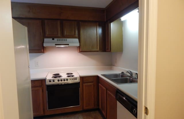 1520 Forest Knolls Circle Gallery 3