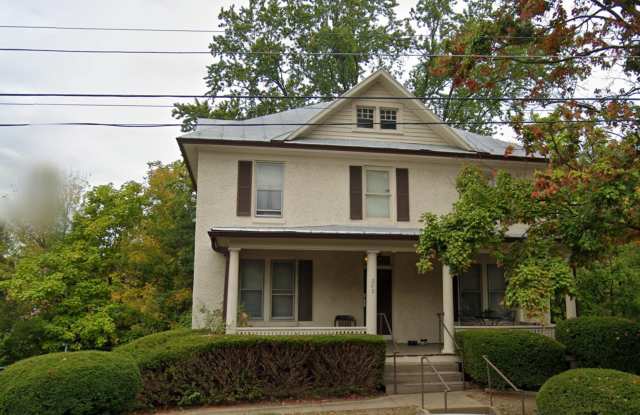Coming Soon: 1-Bedroom Apartment at 205-B South Willow Street photos photos