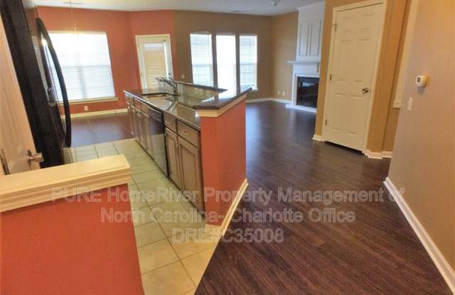 14622 Via Sorrento Drive Gallery 1