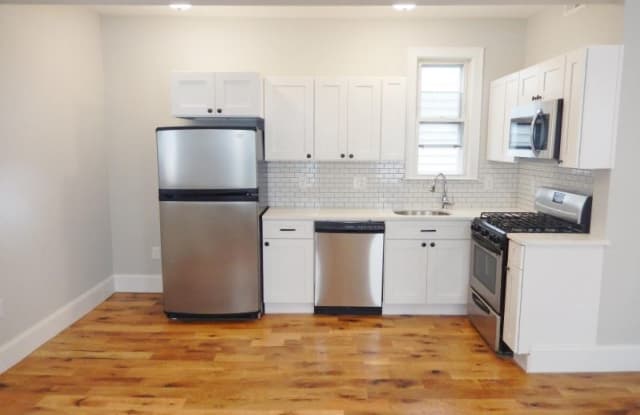 223 London St. 3 - 223 London St, Boston, MA 02128