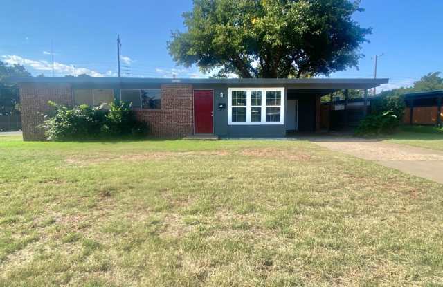 3 bed 1 bath rental near YMCA now available. - 2701 64th Street, Lubbock, TX 79413 3 bed 1 bath rental near YMCA now available. - 2701 64th Street, Lubbock, TX 79413
