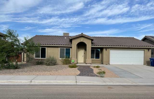 SOLAR 4 bedroom, 2 bath for Rent photos photos