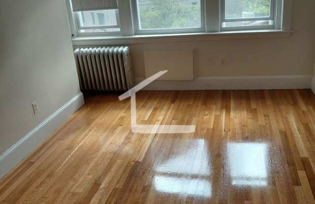Nicely updated 1 bed with heat and water included! photos photos
