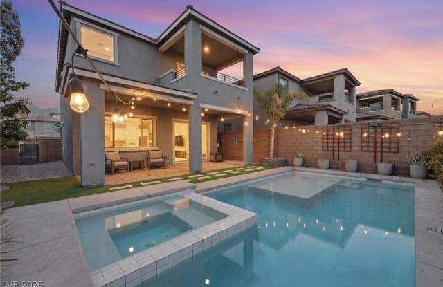 402 Purple Sandpiper Street photos photos