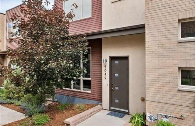 Charming 3BR Townhome in Denver photos photos Charming 3BR Townhome in Denver photos photos